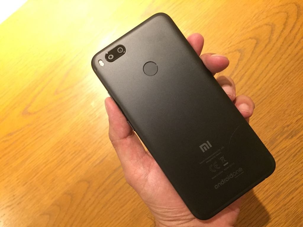Xiaomi Mi A1, Gama media invatible de Xiaomi.